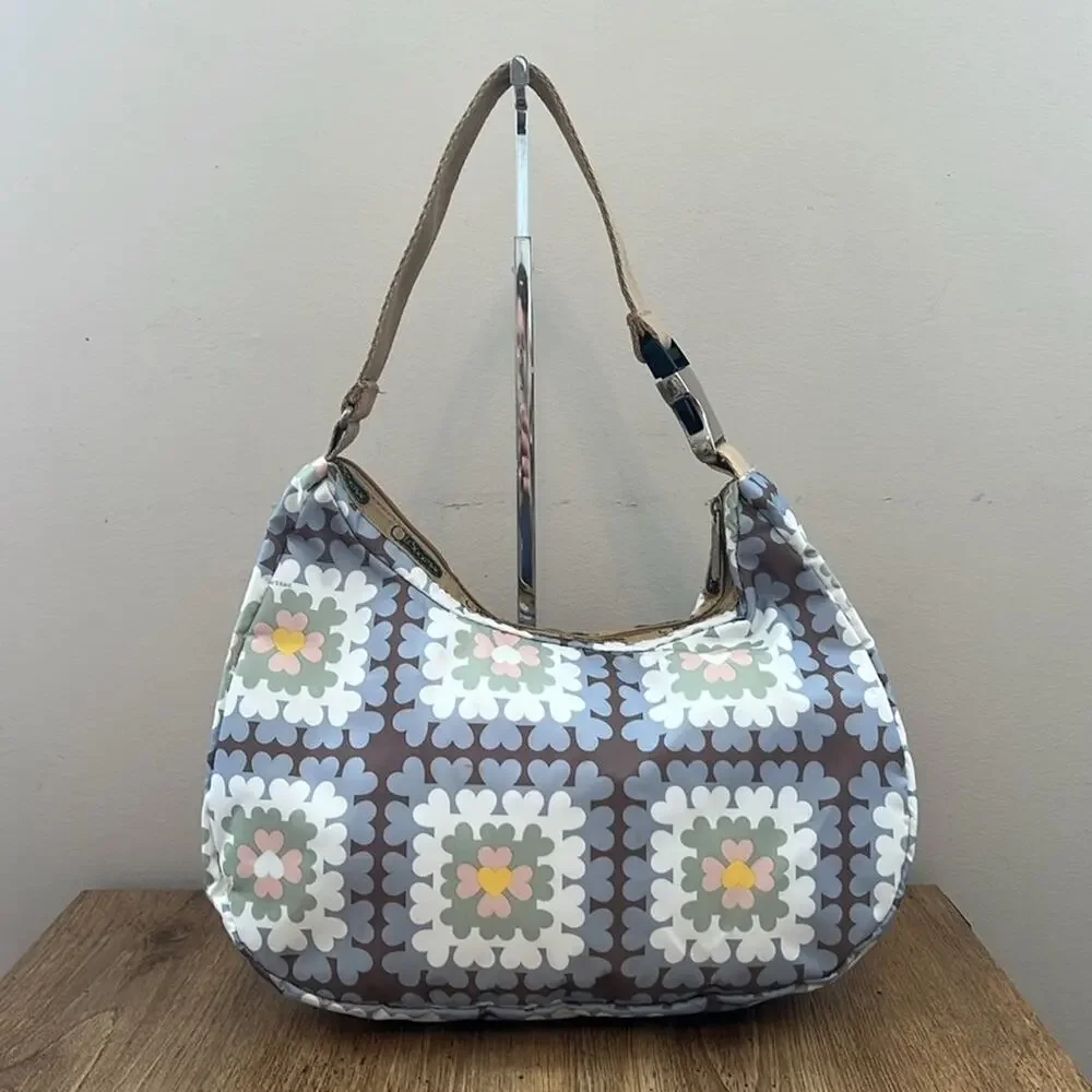 LeSportSac Hobo in Heart Print